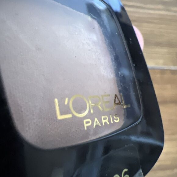 L’Oréal Paris Colour Riche Eyeshadow #206 Mademoiselle Pink 0.12 Oz Sealed New - Picture 8 of 8